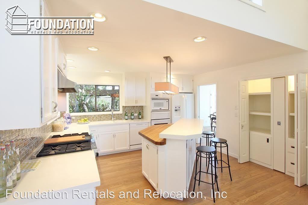 24 Norman Way - Photo 3 of 23