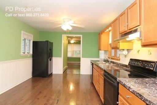 110 New London Rd - Photo 2 of 29