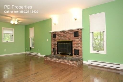 110 New London Rd - Photo 3 of 29