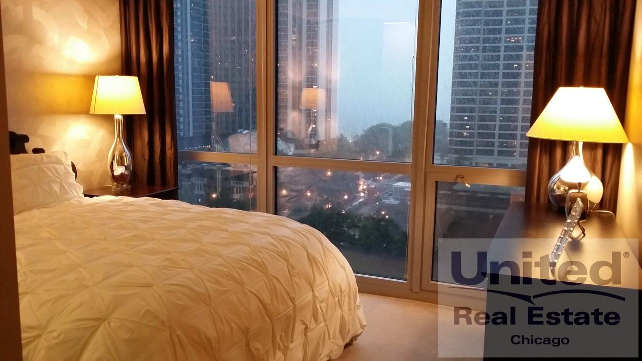 East South Water St & N Field Blvd #1-807