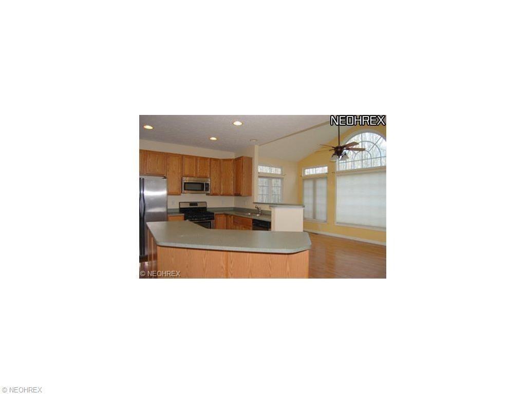 821 Holborn Rd - Photo 2 of 18