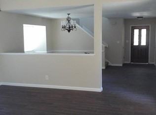 1700 Wild Horse Ln - Photo 2 of 5