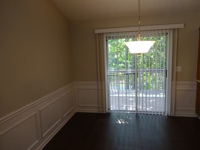 1871 Chardin Way - Photo 3 of 12