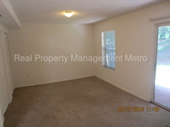 4717 Leyden Way - Photo 3 of 16