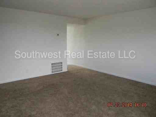 116 Skyline Dr #a - Photo 2 of 11