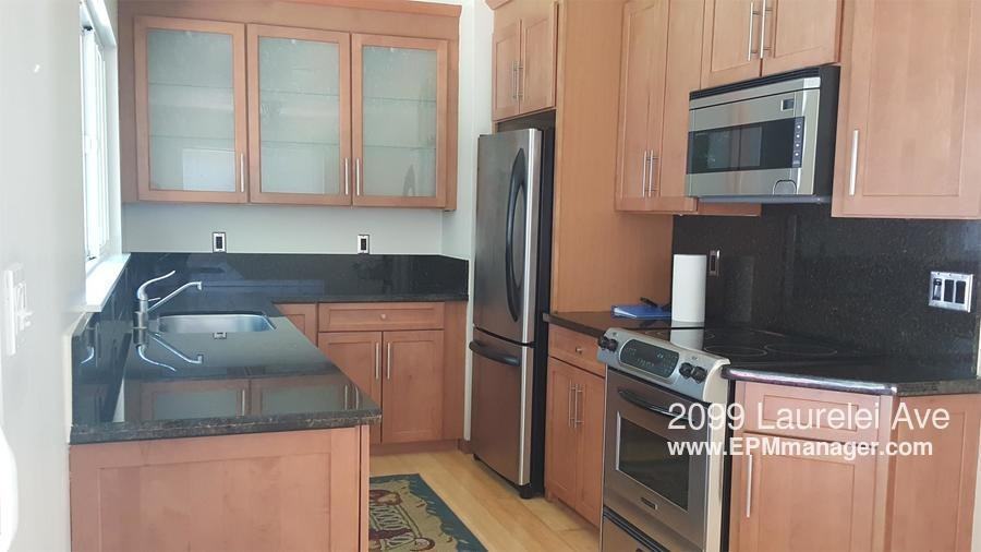 2099 Laurelei Ave - Photo 2 of 10