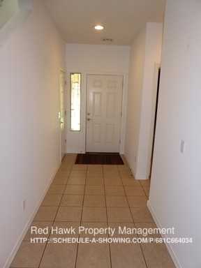 7330 W Midway Ave - Photo 2 of 23