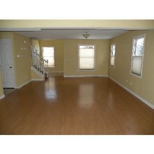 880 Lander Rd - Photo 2 of 27