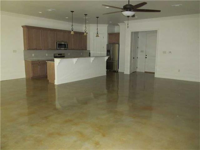 5833 Milne Blvd - Photo 3 of 19