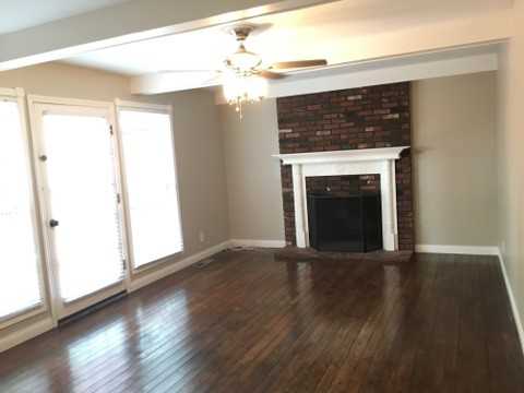 12110 Ladue Heights Dr - Photo 2 of 18