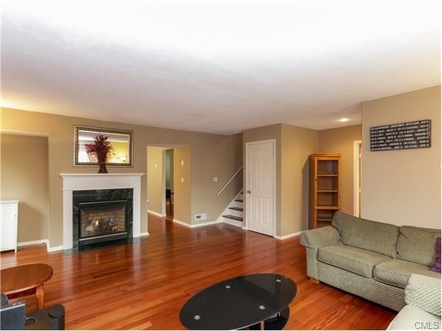 41 Country Pl #41 - Photo 3 of 25