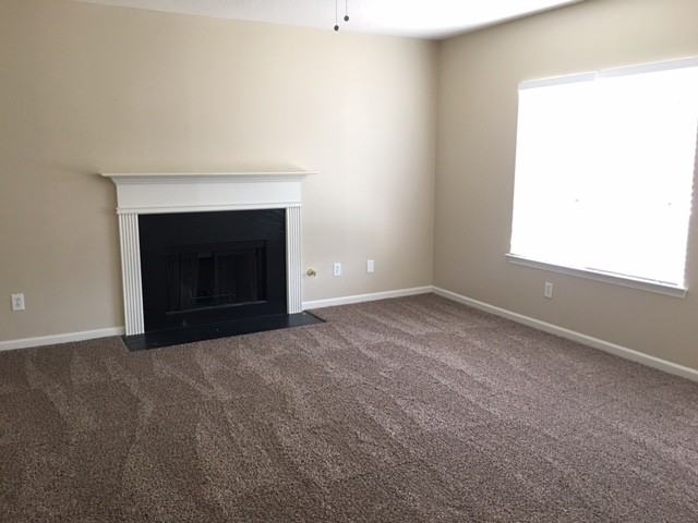 661 Rayella Dr - Photo 2 of 10