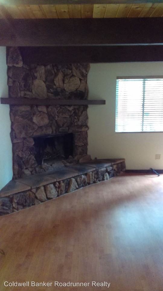 336 Spruce Ln - Photo 3 of 19
