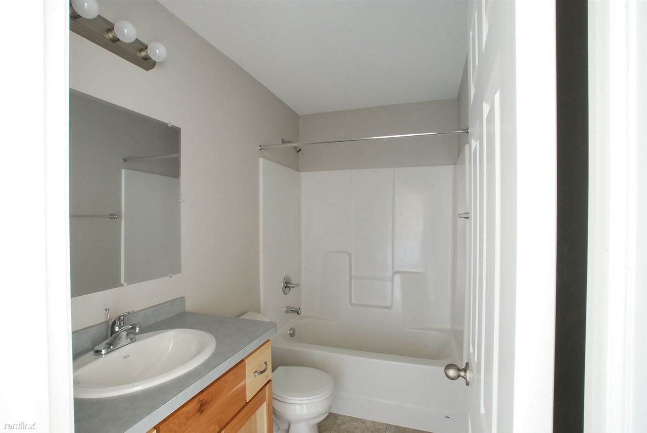 3159 Sullivan Loop - Photo 2 of 10