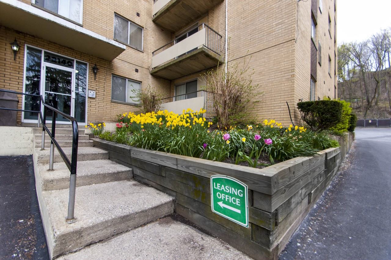 Greenridge on Euclid - Photo 2 of 50