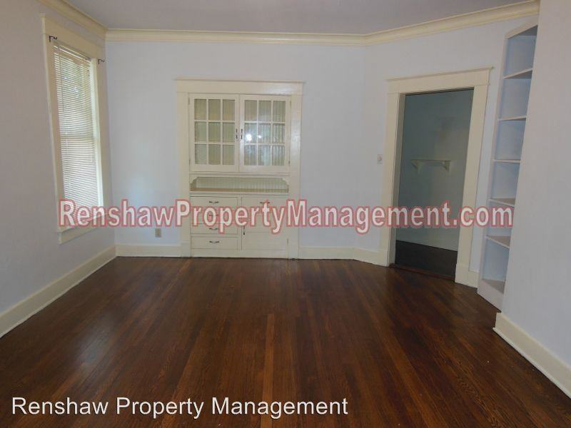 190 S Barksdale St - Photo 3 of 10