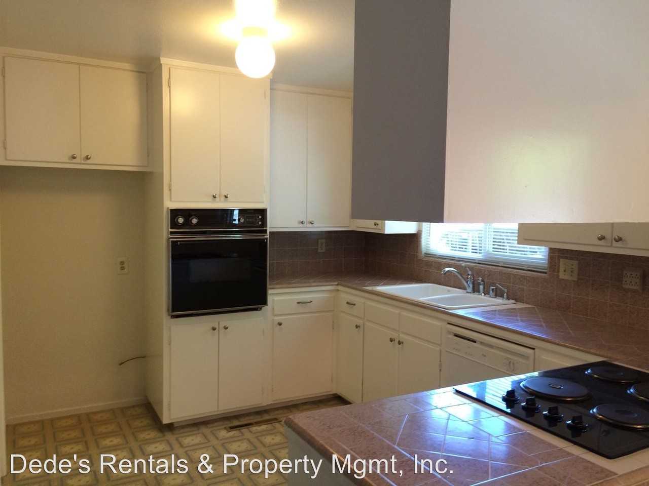 58 Fairlie Dr - Photo 3 of 15