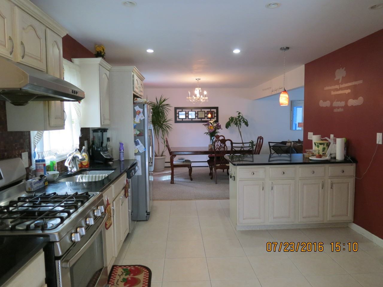 156 Park Avenue - Photo 3 of 11