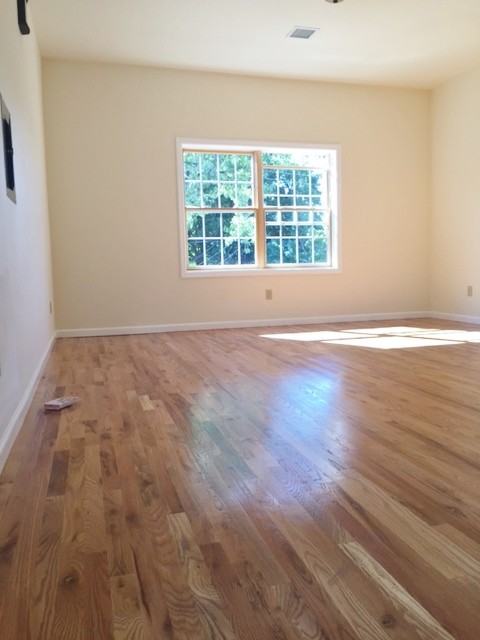 513 Abbott Ave - Photo 2 of 9