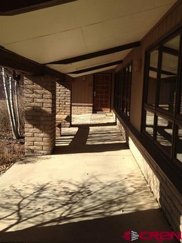 215 N Linden St - Photo 2 of 16