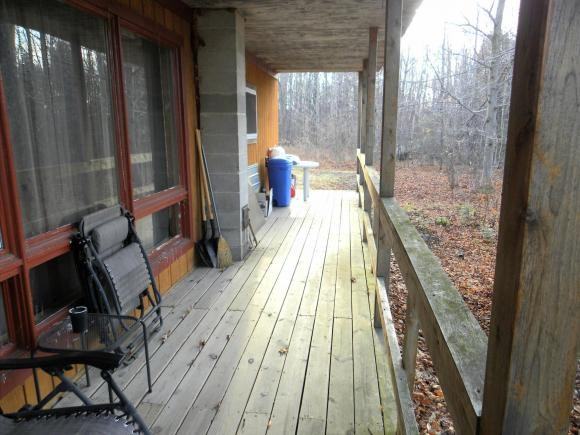 1902 Duck Pond Rd - Photo 2 of 16