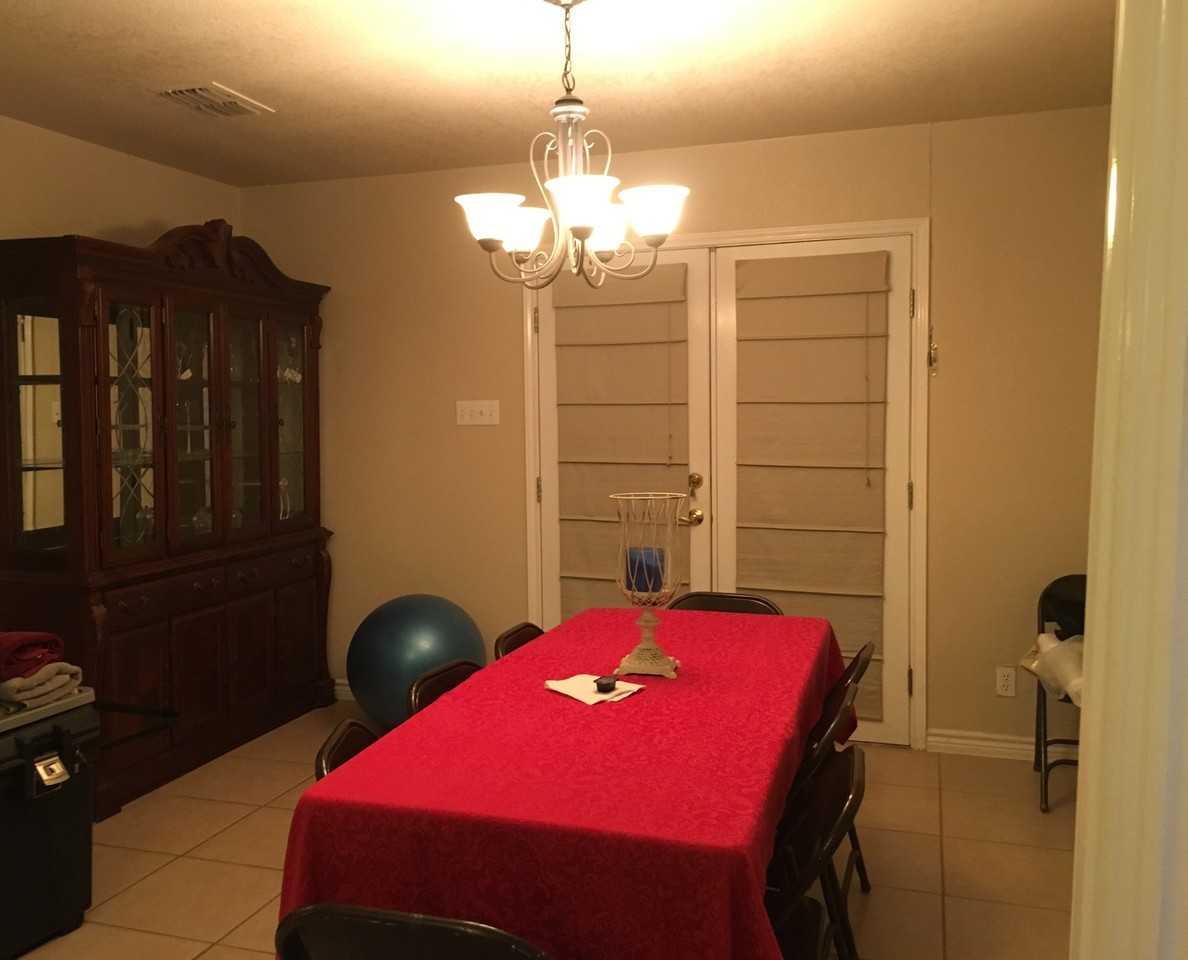 5802 Cypress Dr - Photo 3 of 11