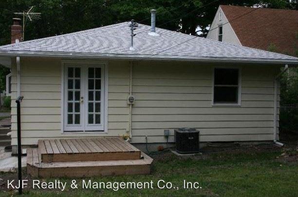 5509 Fremont Ave S - Photo 2 of 9