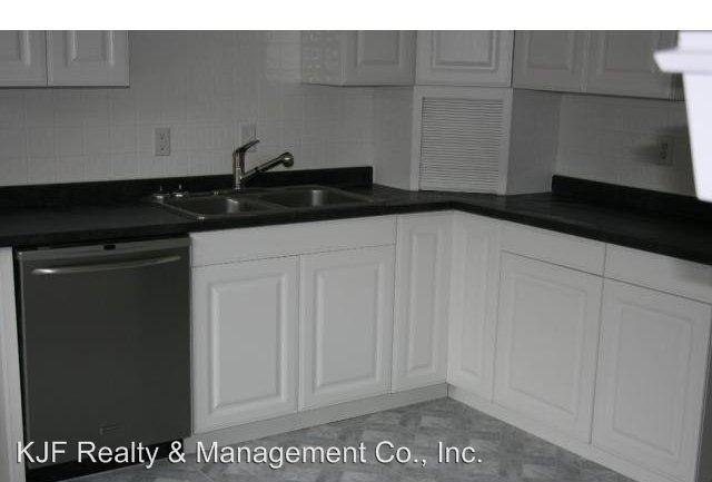 5509 Fremont Ave S - Photo 3 of 9