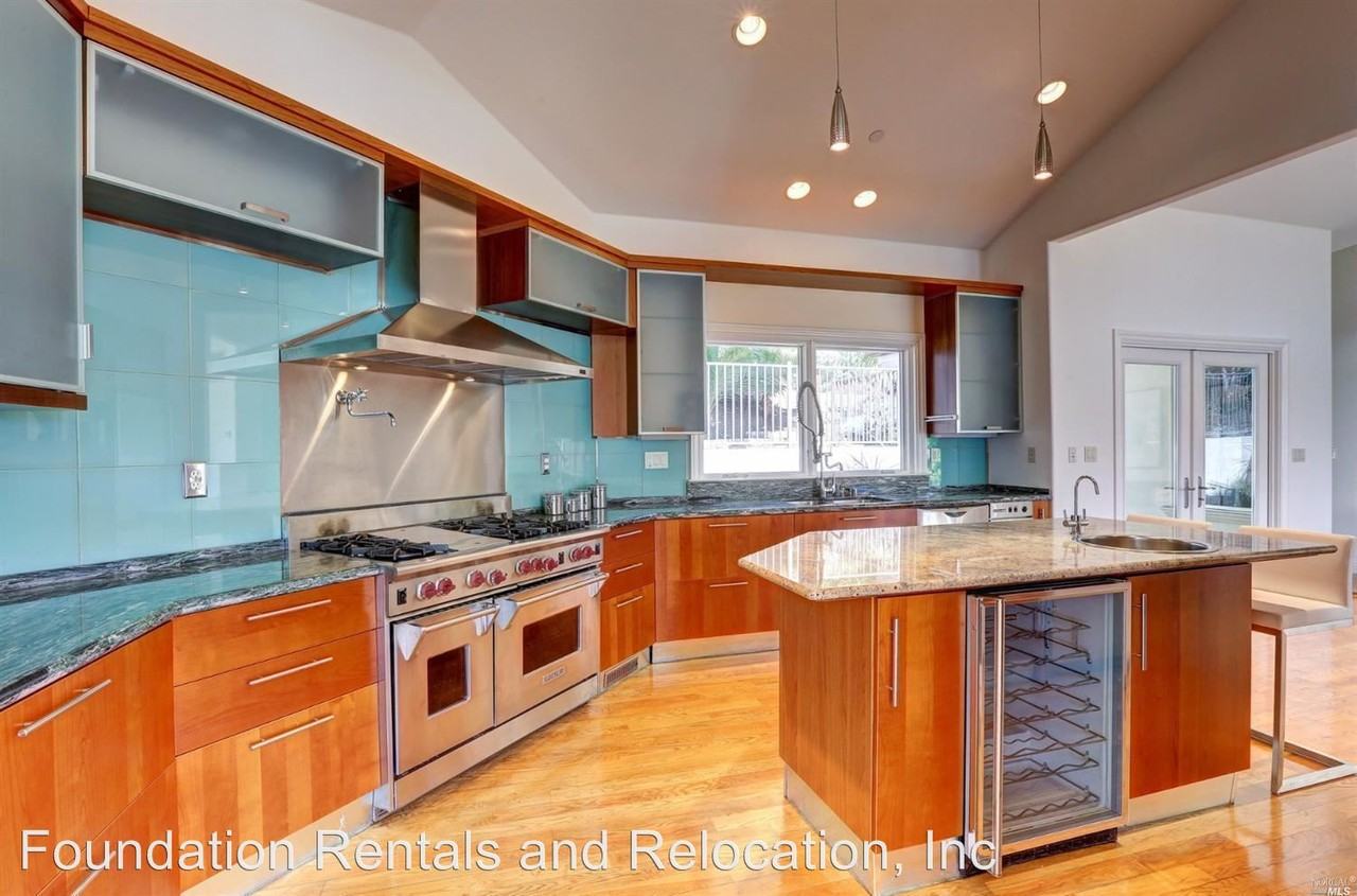 2101 Mar E St - Photo 3 of 21