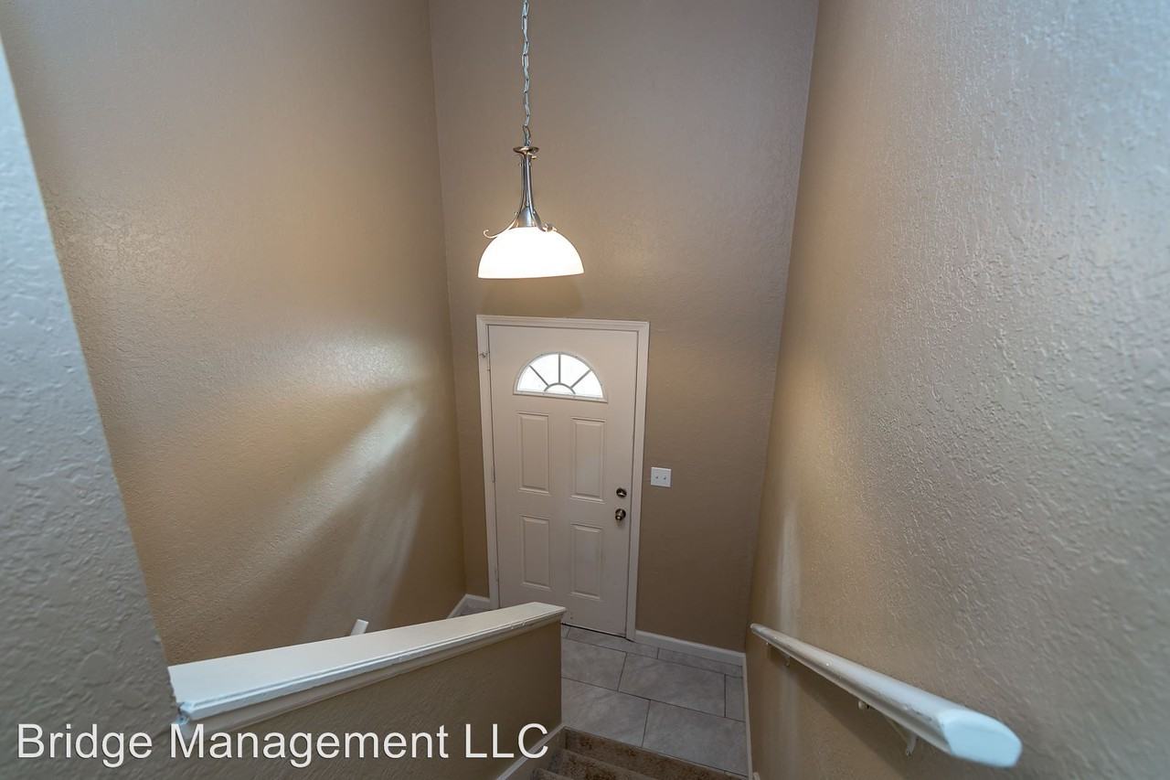 5030 N Topping Ave - Photo 2 of 10