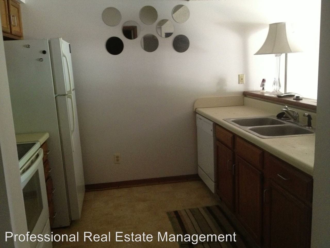 7 Lincoln St - Photo 2 of 4