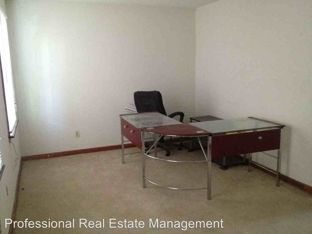 7 Lincoln St - Photo 3 of 4