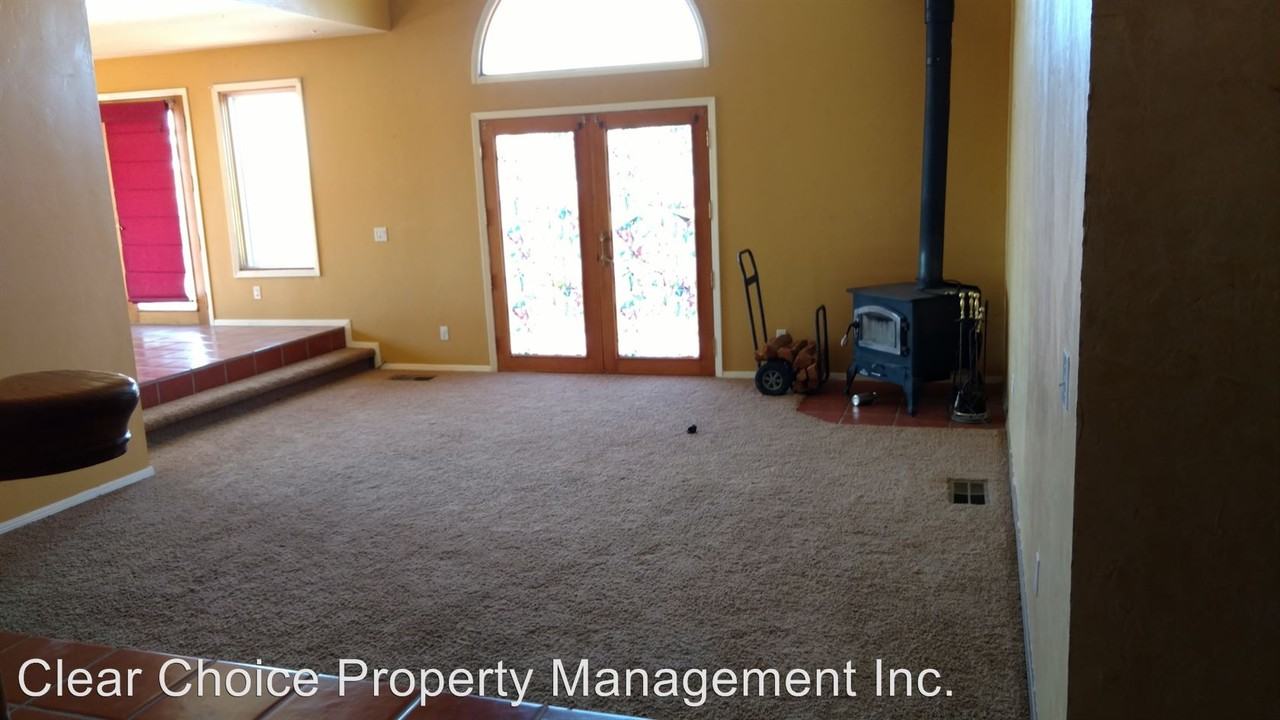 5885 Prancing Deer Rd - Photo 2 of 18