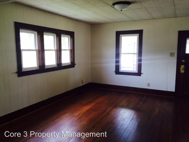 1201 Pekin St - Photo 3 of 8
