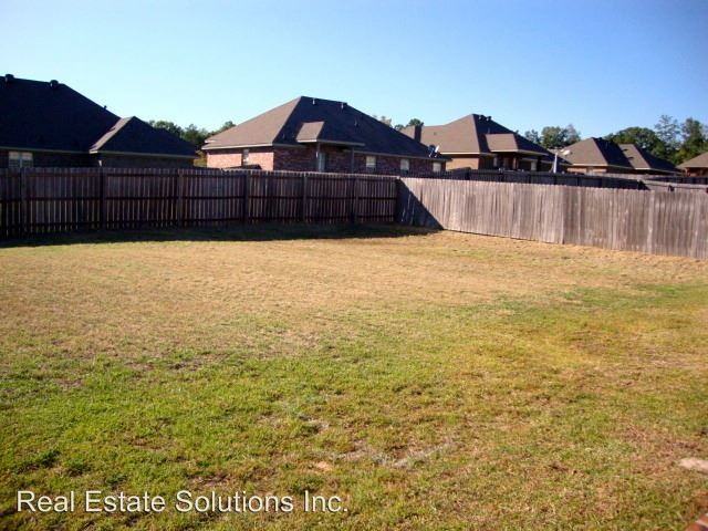 303 Silver Tree Ln - Photo 2 of 2