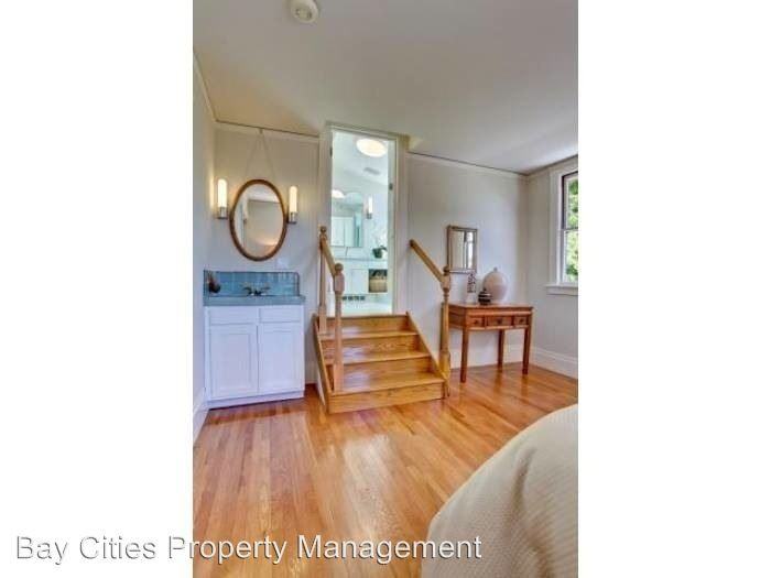 919 Shattuck Ave - Photo 2 of 11