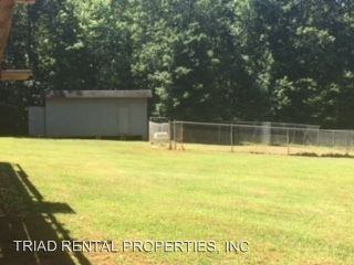 2630 Westgate Rd - Photo 3 of 20