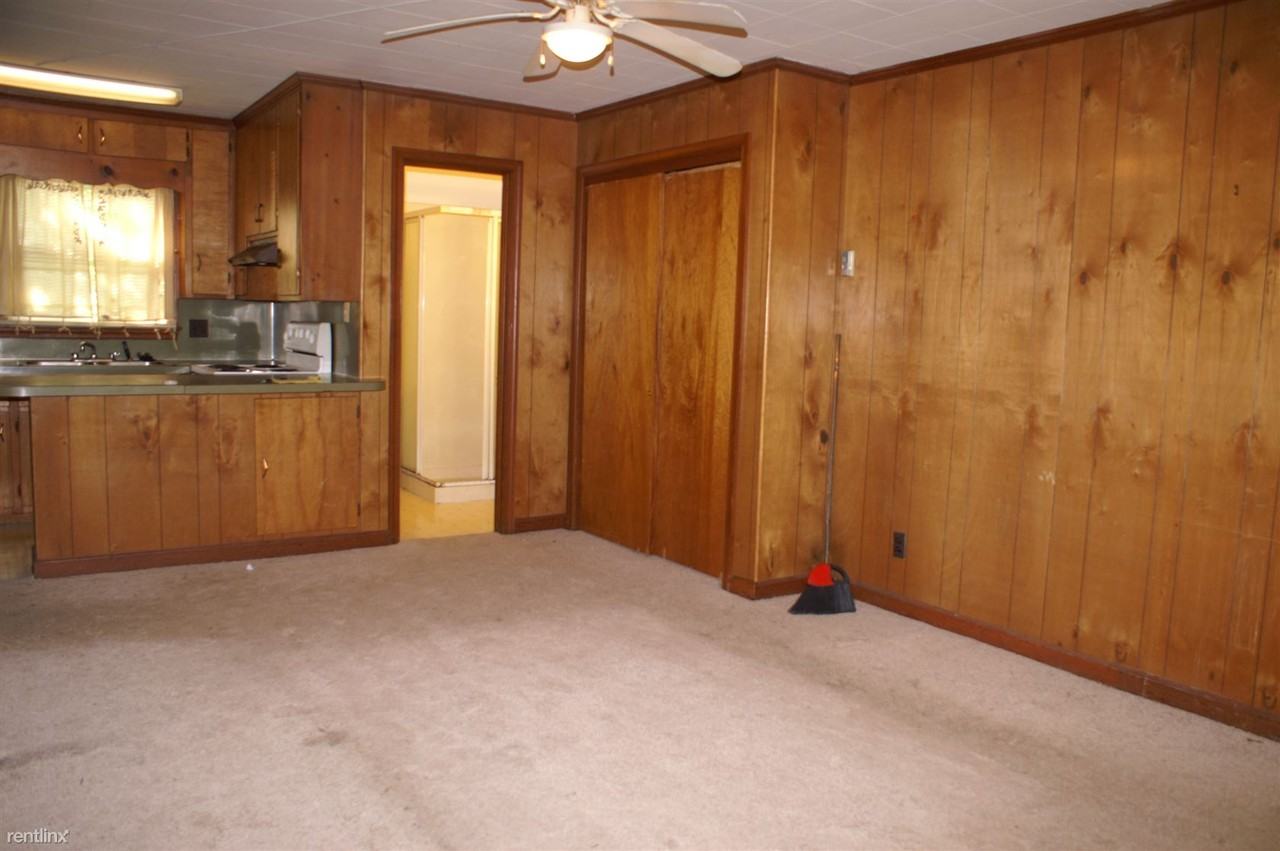 South Hawthorne Road - Photo 2 of 4