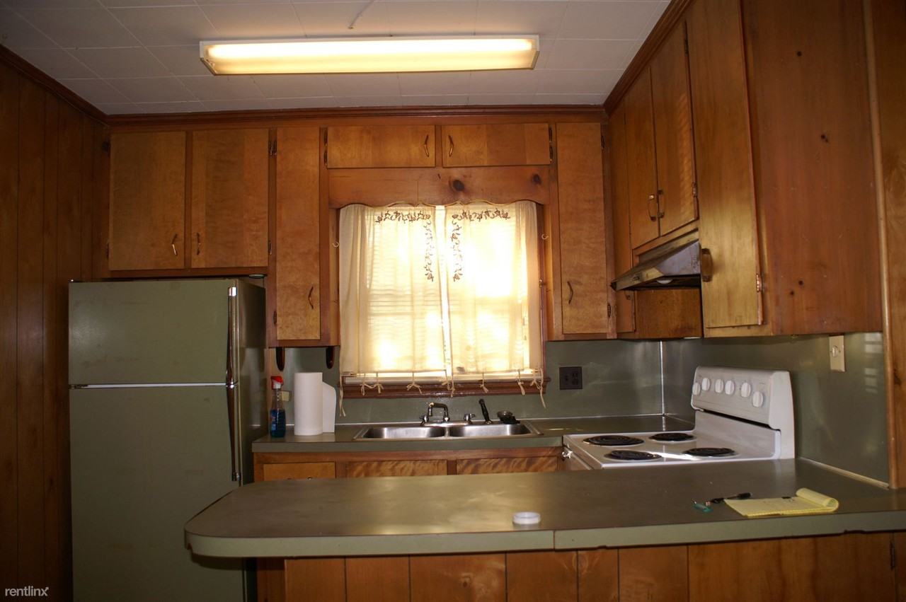 South Hawthorne Road - Photo 3 of 4