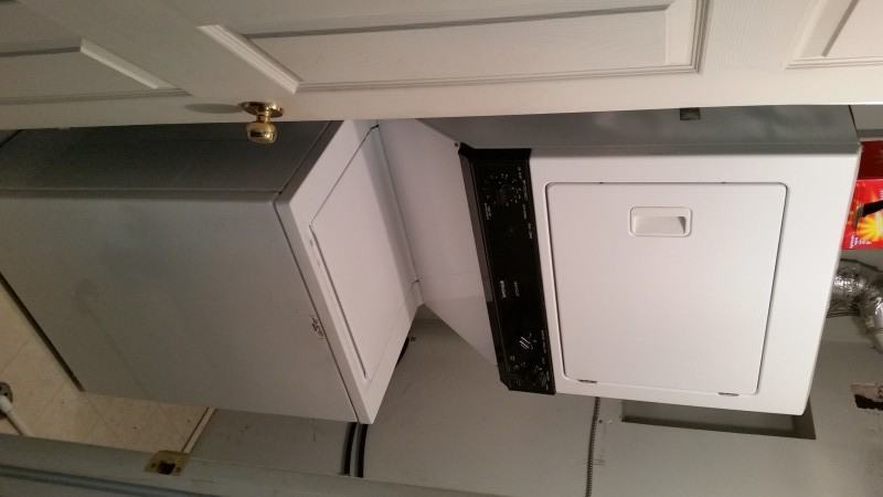 114 University Ave W - Photo 2 of 6