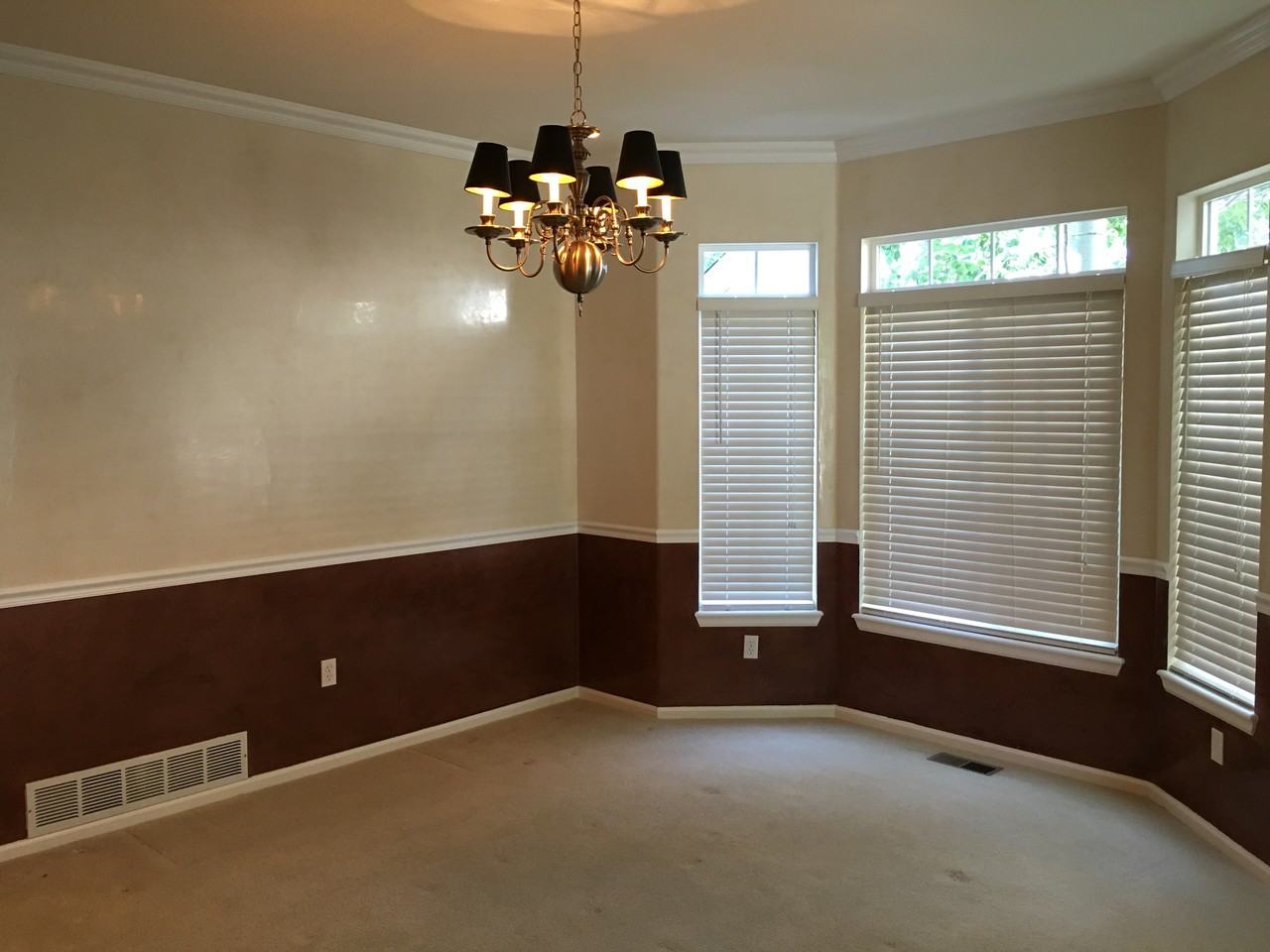 10175 Dusk St - Photo 3 of 48