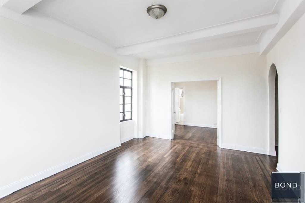 Sheridan Square & Ave of the Americas ##7F