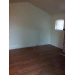 2604 82nd Ave - Photo 2 of 6