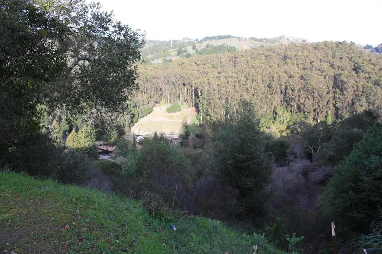 272 Los Altos Drive - Photo 2 of 15