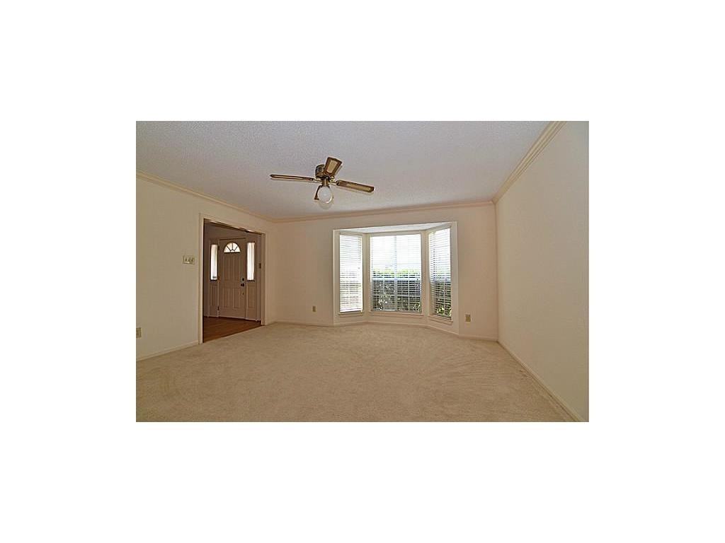 4105 Bonita Drive - Photo 3 of 20