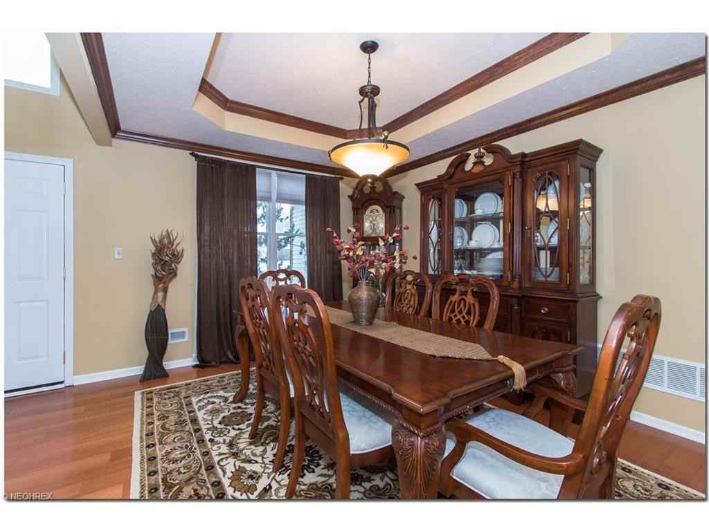 2899 Rockefeller Rd - Photo 3 of 29