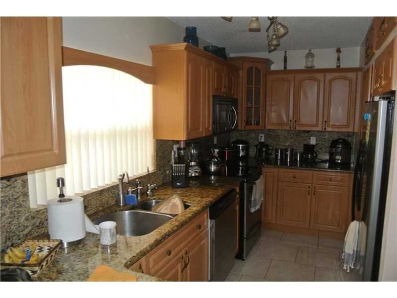 7926 NW 196th Terrace - Photo 2 of 8