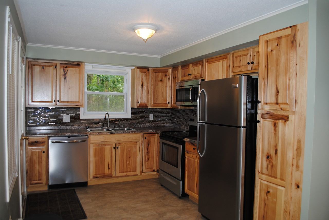 433 Bumble Bee Road - Photo 3 of 16