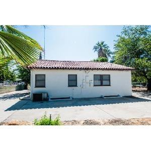 7086 Tippecanoe Ave - Photo 2 of 23