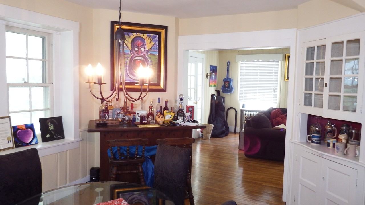 14 Avon Rd - Photo 3 of 8